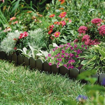 Master Mark, Dig-Free® Poundable Scallop Edging, Black, 20'