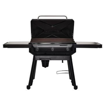 Traeger Flatrock® 3 Zone Gas Griddle