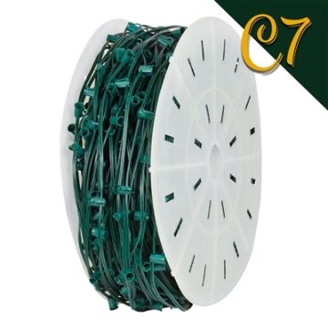 Holiday Bright Lights C7 Bulbs 12IN Spacing 1000 Lights on Green Wire 1000FT Reel