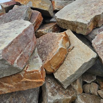 CHILTON Limestone Outcropping