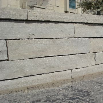 MOUNTAIN CREST Natural Stone Retaining Wall, 8" Wide, Random Lengths