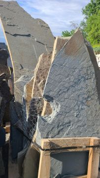 New York Bluestone Flagstone Full Color