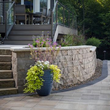 BELGARD Brisa® Wall Blocks: 3-Piece Retaining Wall System