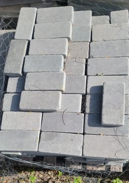New York Tumbled Bluestone Pavers, 6" x 12"