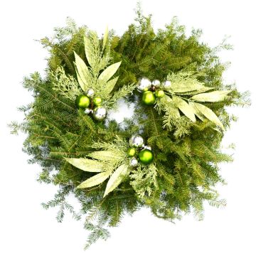 'Wintergreen Delight' Wreath